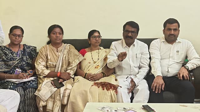 ಎಸ್ಐಆರ್ನಲ್ಲಿ ಭಾಗವಹಿಸಿ, ಸರ್ಕಾರಿ ಸೌಲಭ್ಯಗಳ ಲಾಭ ಪಡೆಯಿರಿ: ಮುಂಡ್ರಿಗಿ ನಾಗರಾಜ್