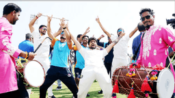 ಹುಬ್ಬಳ್ಳಿಯಲ್ಲಿ ಜಮ್ಮು ಆಟಗಾರರ ಸಂಭ್ರಮ