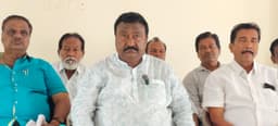 ಸಂಸದ ರಾಜಶೇಖರ ಹಿಟ್ನಾಳ್ಗೆ ಗಂಗಾವತಿ ಬಿಎಲ್ಎ ಉಸ್ತುವಾರಿ- ಹೆಚ್.ಆಆರ್.ಶ್ರೀನಾಥ ಸ್ವಾಗತ: ನಮ್ಮನ್ನು ಕಡೆಗಣಿಸಬೇಡಿ- ಸಚಿವ ತಂಗಡಗಿ, ಸಂಸದ ಹಿಟ್ನಾಳ್, ಜಿಲ್ಲಾಧ್ಯಕ್ಷ ಬಯ್ಯಾಪುರ್ಗೆ ಎಚ್ಚರಿಕೆ-